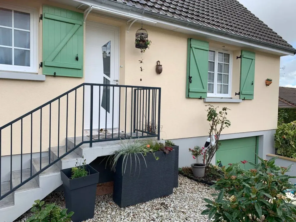 Ravalement de façade près de 	Lorris